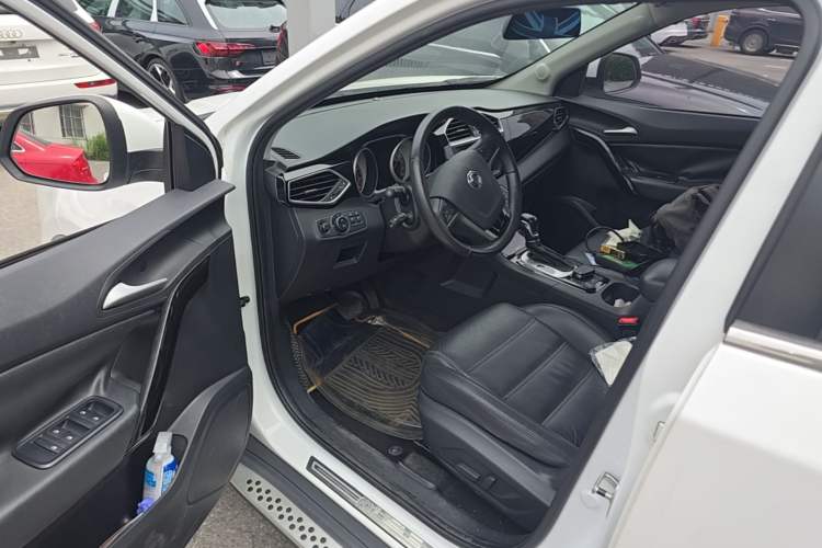 Used MG GS 2015 1.5TGI TST Luxury Edition Driver Seat