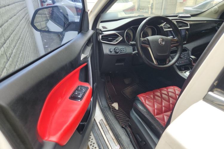 Used MG GS 2015 2.0TGI TST Luxury Edition Driver Seat