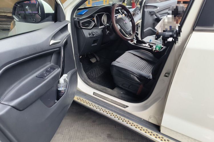 Used MG GS 2015 1.5TGI TST Luxury Edition Driver Seat
