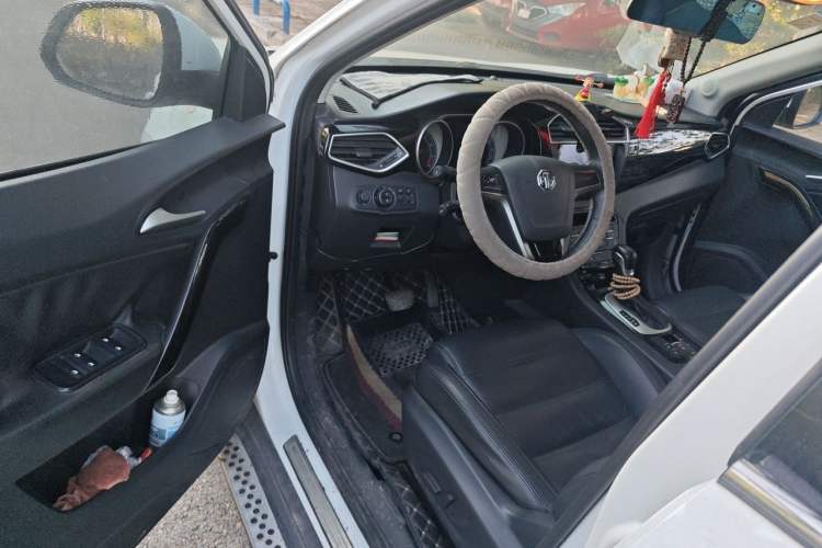 Used MG GS 2015 1.5TGI TST Luxury Edition Driver Seat