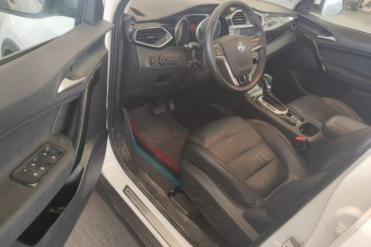 Used MG GS 2015 1.5TGI TST Luxury Edition Driver Seat