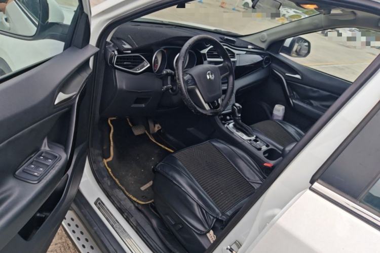 Used MG GS 2015 1.5TGI TST Luxury Edition Driver Seat