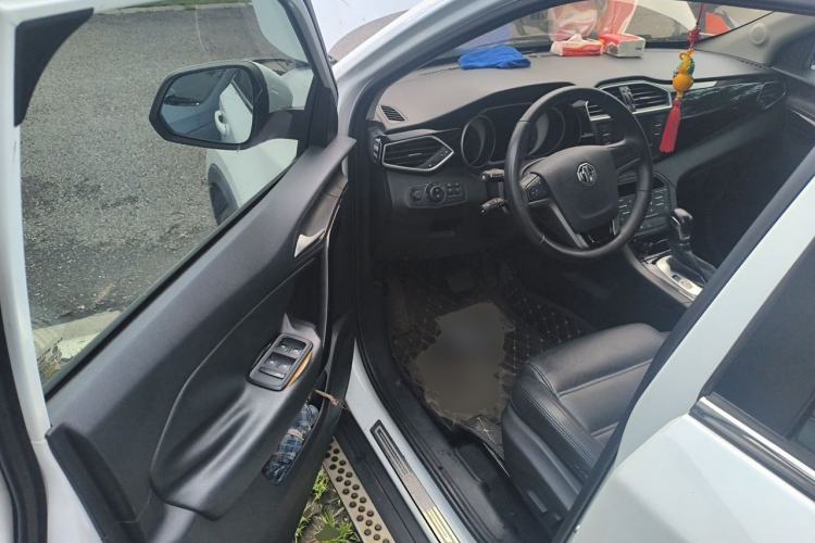 Used MG GS 2015 2.0TGI TST Luxury Edition Driver Seat