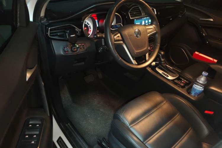 Used MG GS 2015 1.5TGI TST Luxury Edition Driver Seat
