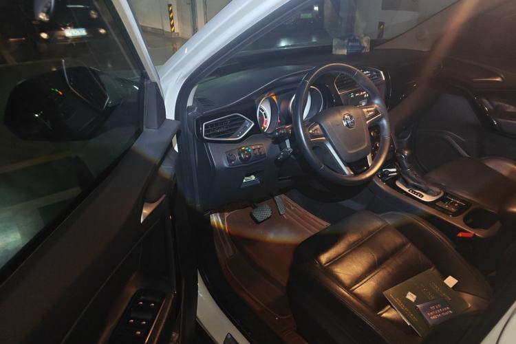 Used MG GS 2015 1.5TGI TST Luxury Edition Driver Seat