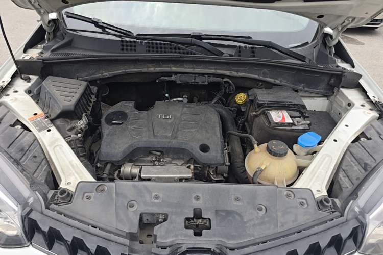 Used MG GS 2015 1.5TGI TST Luxury Edition Engine Bay