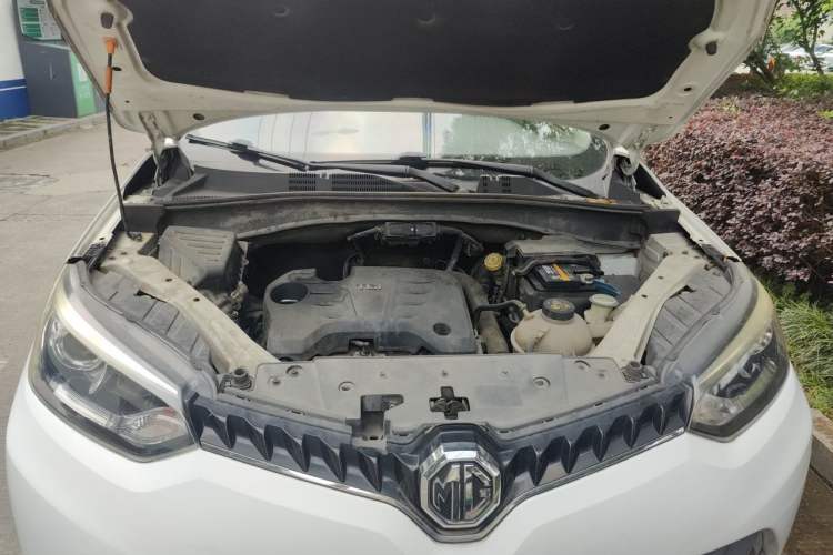 Used MG GS 2015 1.5TGI TST Elite Edition Engine Bay