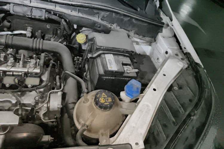 Used MG GS 2015 1.5TGI TST Elite Edition Engine Bay Left