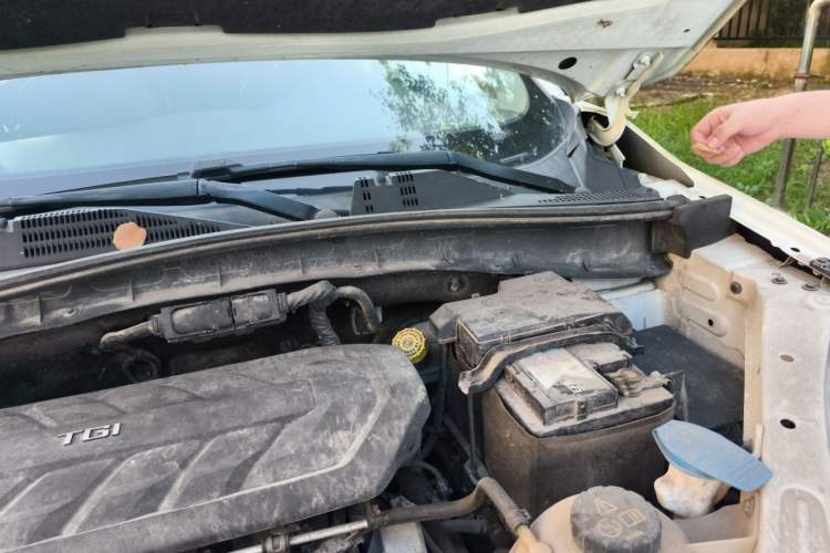 Used MG GS 2015 2.0TGI TST Luxury Edition Engine Bay Left