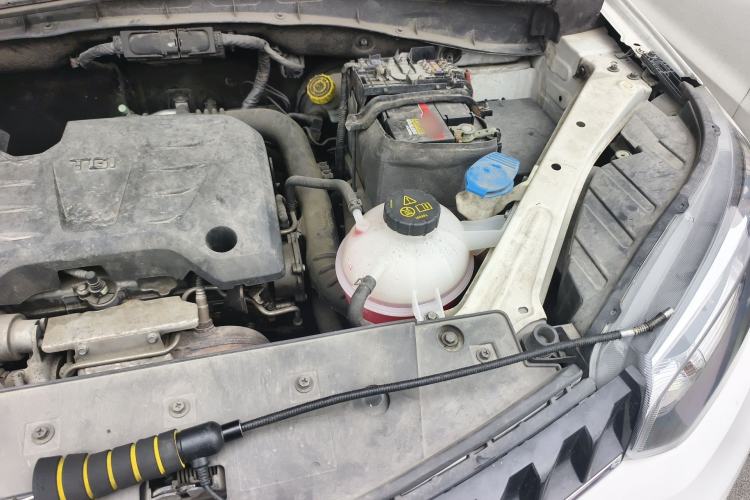Used MG GS 2015 1.5TGI Manual Elite Edition Engine Bay Left