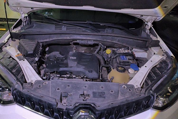 Used MG GS 2015 1.5TGI TST Luxury Edition Engine Bay