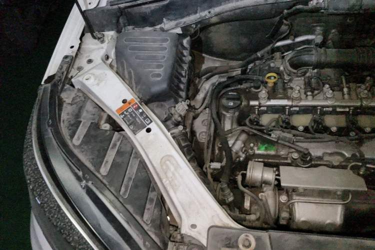 Used MG GS 2015 1.5TGI TST Elite Edition Engine Bay Right
