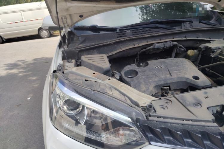 Used MG GS 2015 1.5TGI TST Luxury Edition Engine Bay Right