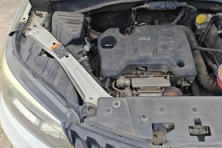 Used MG GS 2015 1.5TGI TST Luxury Edition Engine Bay Right