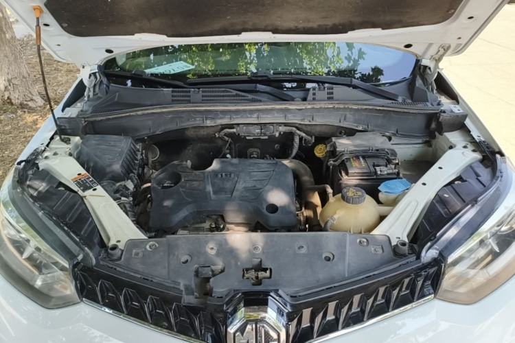 Used MG GS 2015 1.5TGI Manual Elite Edition Engine Bay