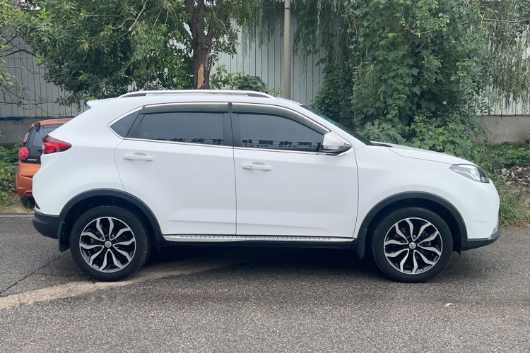 Used MG GS 2015 1.5TGI TST Luxury Edition Exterior 2