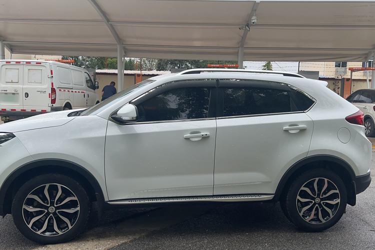 Used MG GS 2015 1.5TGI TST Luxury Edition Exterior 5