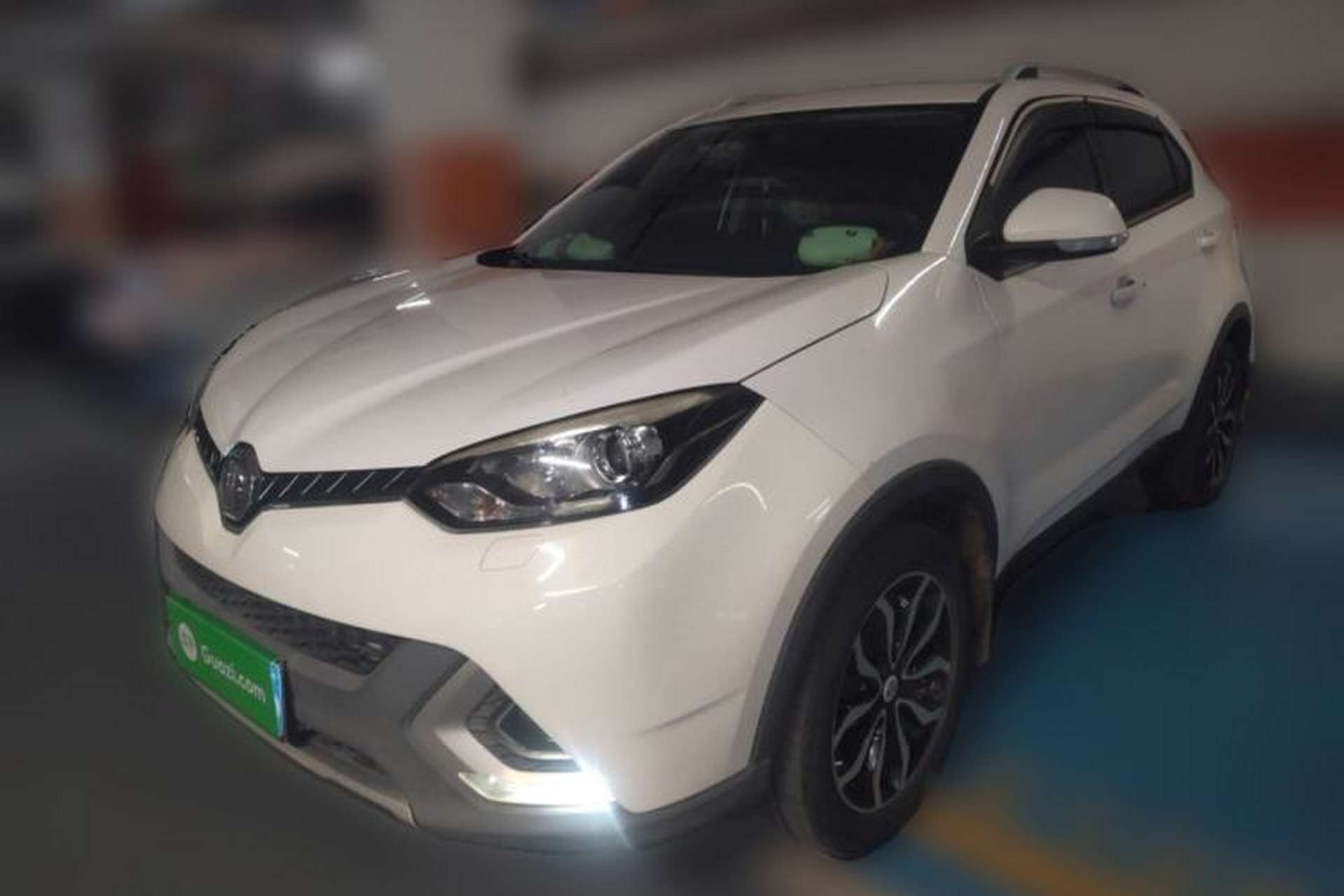 Used MG GS 2015 1.5TGI TST Luxury Edition Front Left 45 Deg