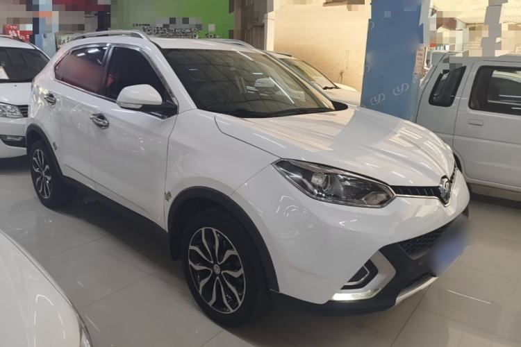 Used MG GS 2015 2.0TGI TST Luxury Edition Front Right 45 Deg