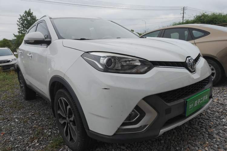 Used MG GS 2015 1.5TGI TST Luxury Edition Front Right 45 Deg