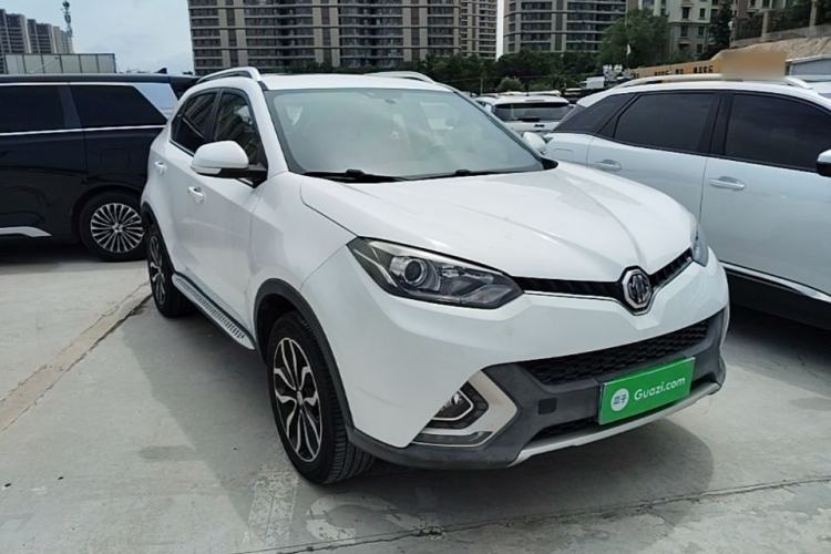 Used MG GS 2015 1.5TGI TST Luxury Edition Front Right 45 Deg