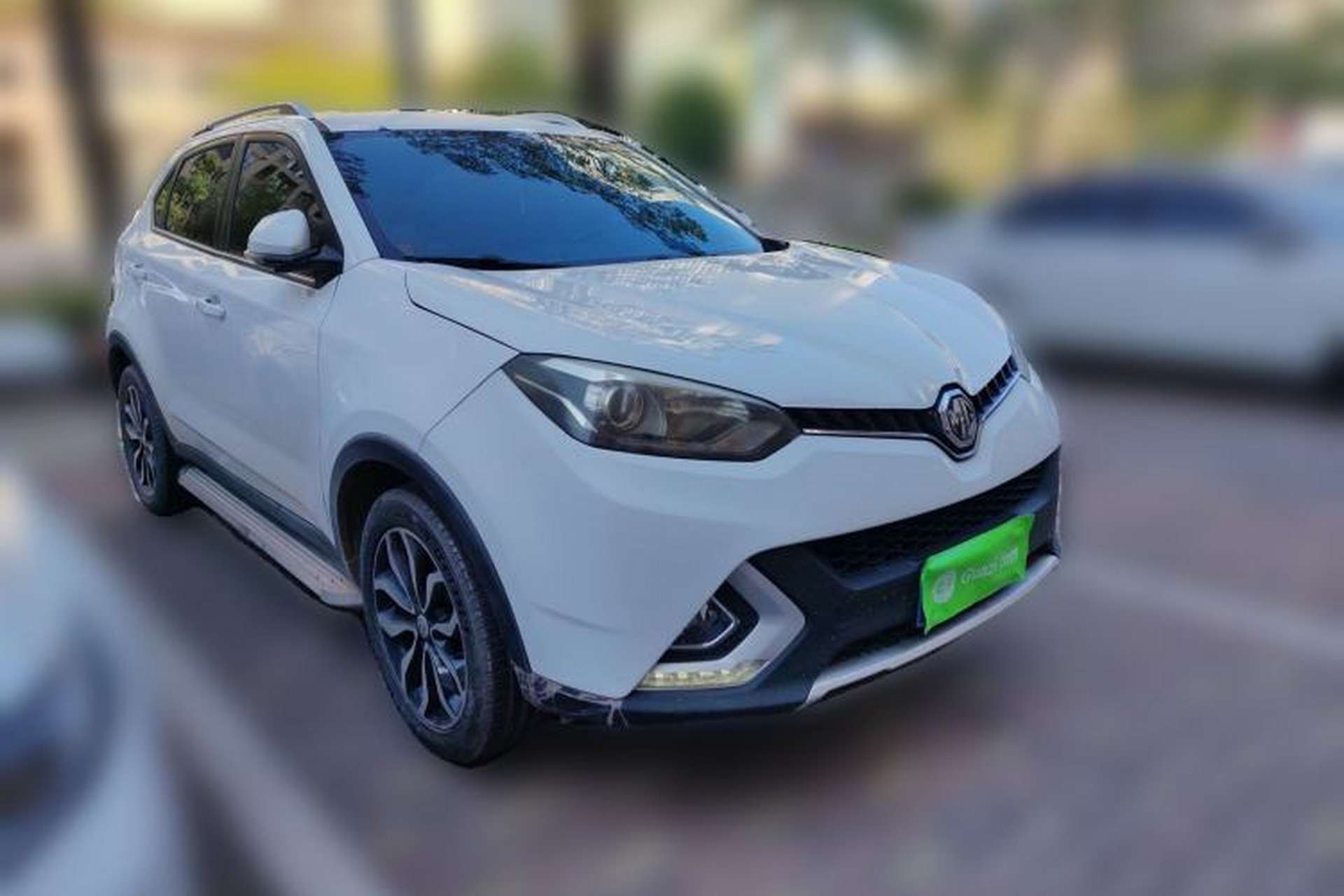 Used MG GS 2015 1.5TGI TST Luxury Edition Front Right 45 Deg