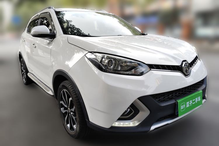 Used MG GS 2015 1.5TGI TST Luxury Edition Front Right 45 Deg