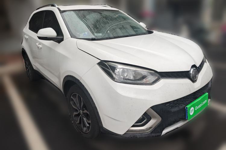 Used MG GS 2015 1.5TGI TST Luxury Edition Front Right 45 Deg