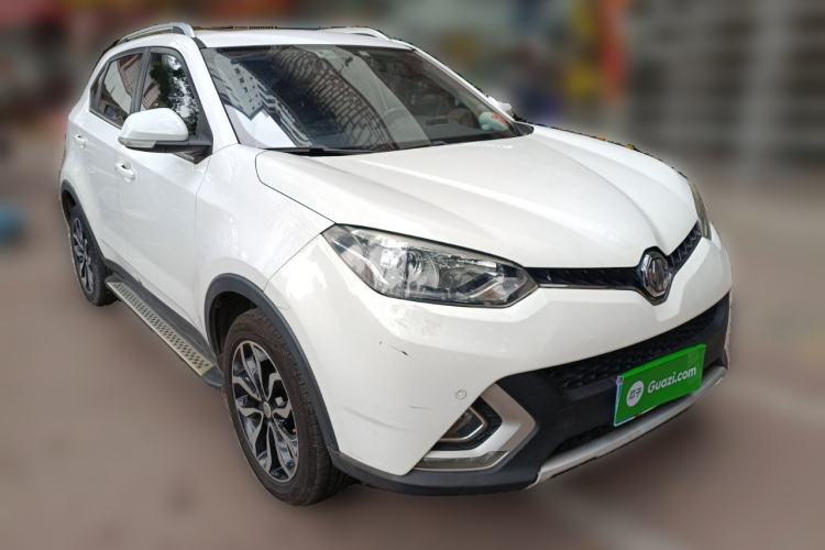 Used MG GS 2015 1.5TGI TST Luxury Edition Front Right 45 Deg