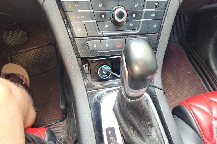 Used MG GS 2015 2.0TGI TST Luxury Edition Gear Lever