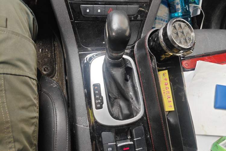 Used MG GS 2015 1.5TGI TST Luxury Edition Gear Lever