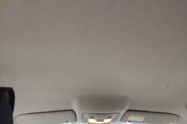Used MG GS 2015 1.5TGI Manual Elite Edition Headliner