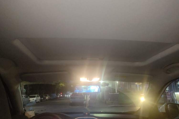 Used MG GS 2015 1.5TGI TST Elite Edition Headliner