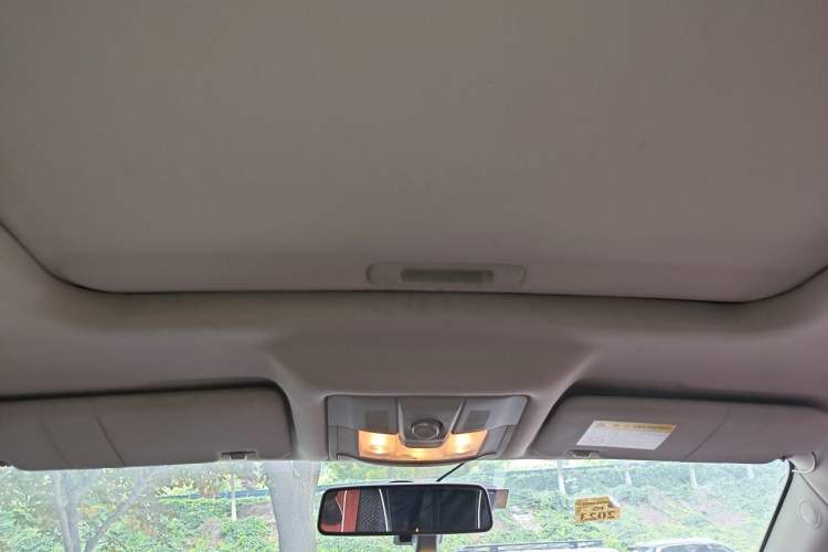 Used MG GS 2015 1.5TGI TST Luxury Edition Headliner