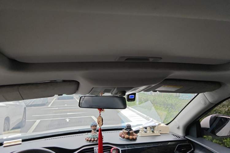 Used MG GS 2015 1.5TGI TST Luxury Edition Headliner