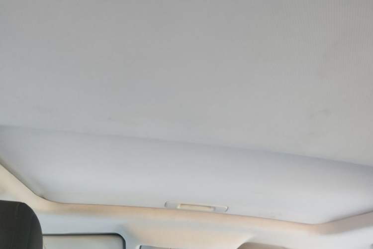 Used MG GS 2015 1.5TGI TST Luxury Edition Headliner