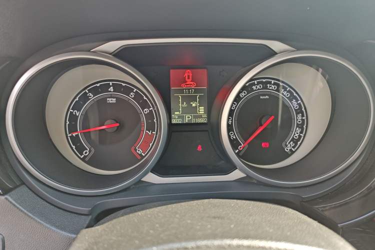 Used MG GS 2015 2.0TGI TST Four-Wheel Drive Flagship Edition Instrument Cluster