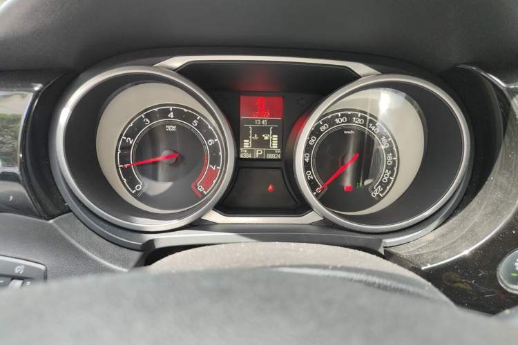 Used MG GS 2015 1.5TGI TST Luxury Edition Instrument Cluster