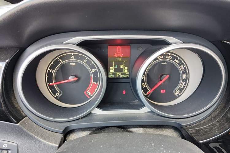 Used MG GS 2015 1.5TGI TST Luxury Edition Instrument Cluster