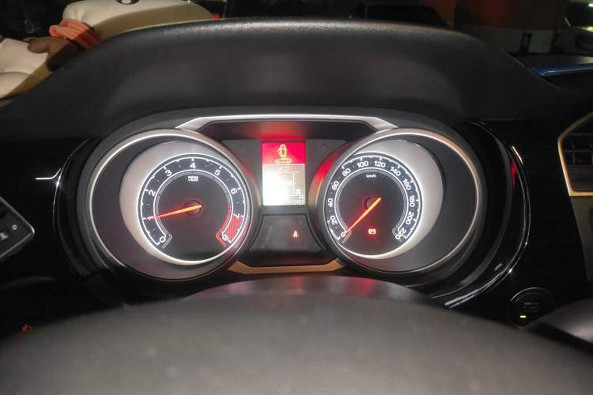 Used MG GS 2015 1.5TGI TST Luxury Edition Instrument Cluster