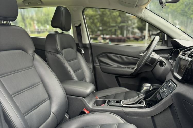 Used MG GS 2015 1.5TGI TST Luxury Edition Interior 1