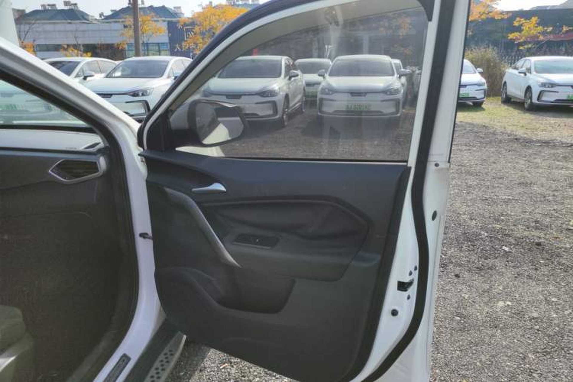 Used MG GS 2015 1.5TGI Manual Elite Edition Interior 5