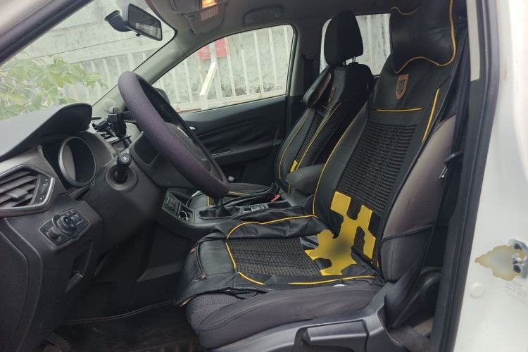 Used MG GS 2015 1.5TGI Manual Elite Edition Left Front Seat
