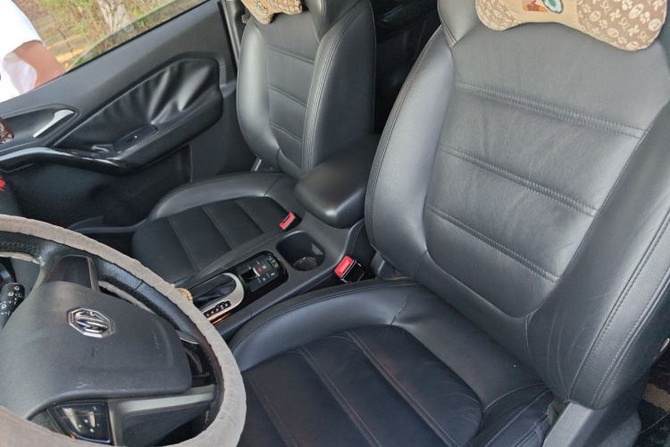 Used MG GS 2015 1.5TGI TST Luxury Edition Left Front Seat