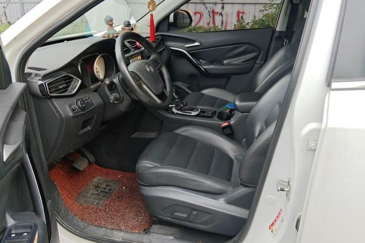 Used MG GS 2015 1.5TGI TST Luxury Edition Left Front Seat