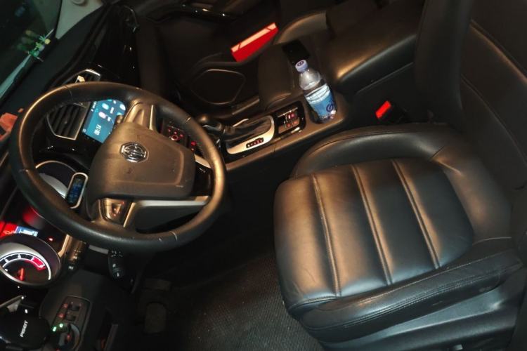 Used MG GS 2015 1.5TGI TST Luxury Edition Left Front Seat