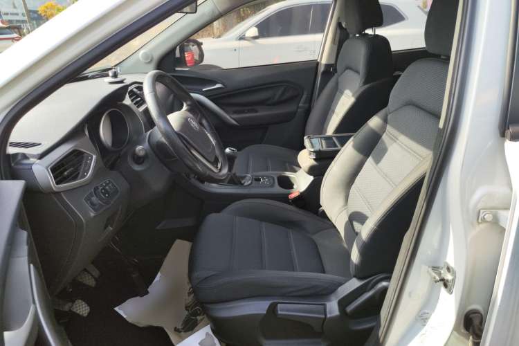 Used MG GS 2015 1.5TGI Manual Elite Edition Left Front Seat