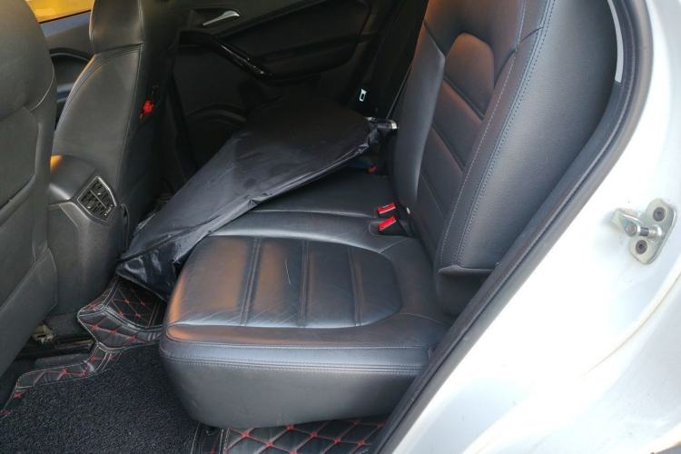 Used MG GS 2015 2.0TGI TST Luxury Edition Left Rear Seat