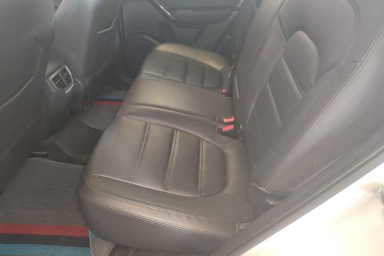 Used MG GS 2015 1.5TGI TST Luxury Edition Left Rear Seat