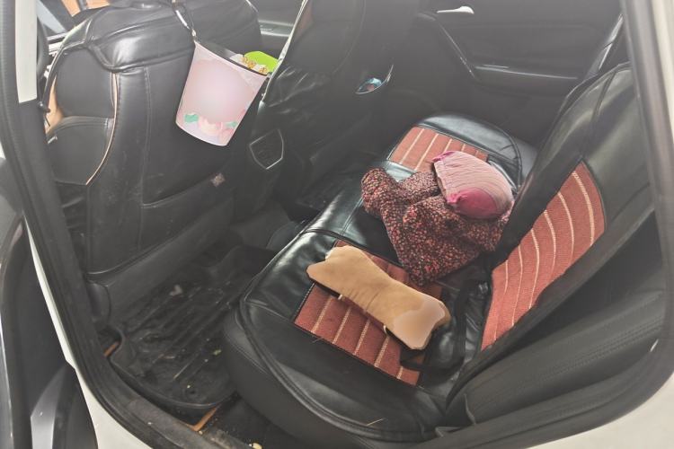 Used MG GS 2015 1.5TGI TST Luxury Edition Left Rear Seat